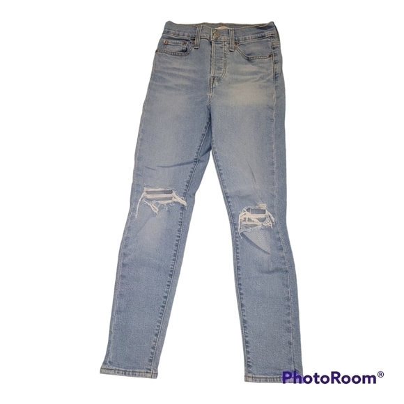 LEVI'S wedgie skinny light wash distressed knees jeans - Picture 4 of 12
